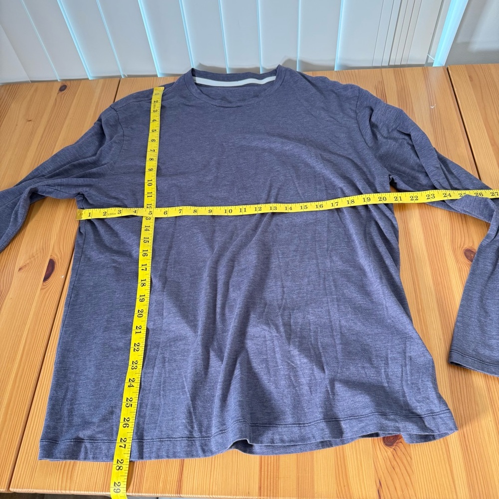 Lululemon Men's Blue Long Sleeve Tee  Crew Neck Minimalist ~ L - Picture 4 of 9